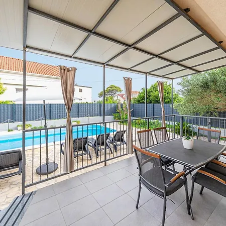 Holiday home In Kastel Stafilic With Kitchen *